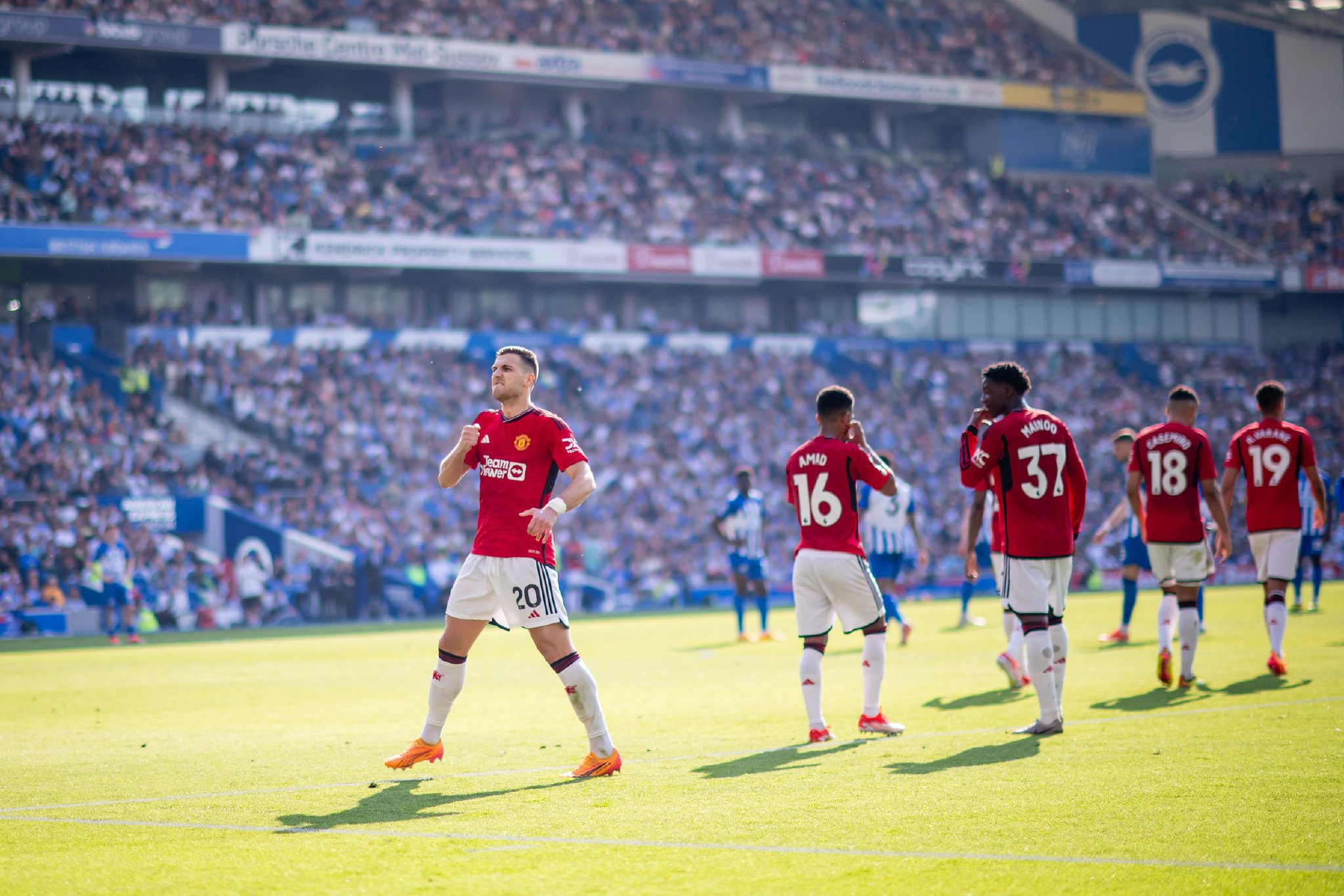 他无数次拯 他无数次拯