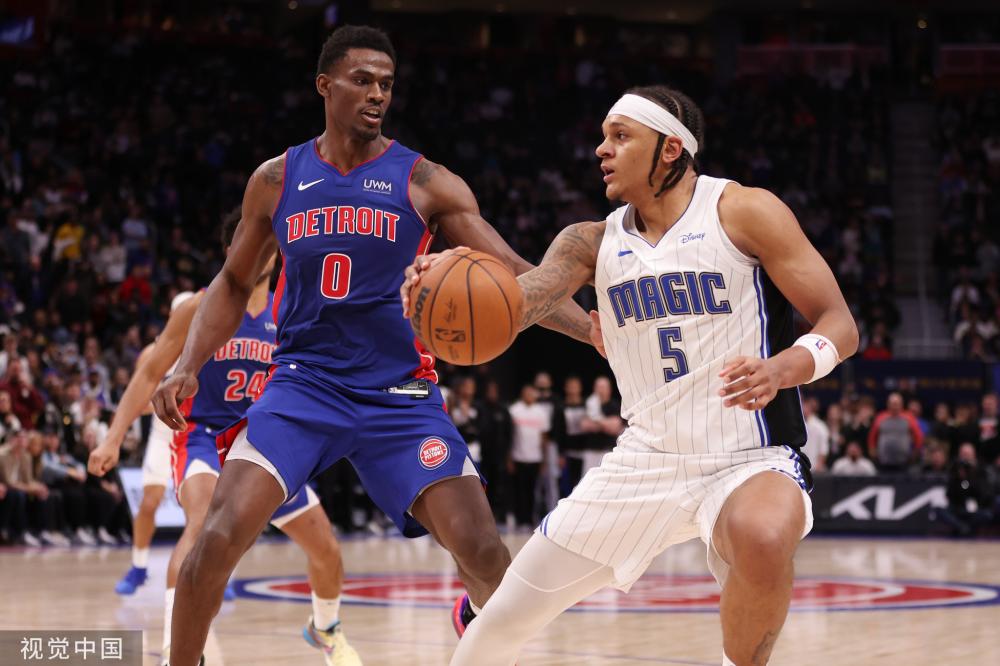 中的中场和 中的中场和